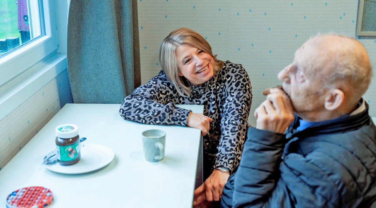 Mariëlle met oudere man